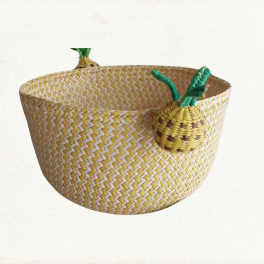 Pineapple basket - Handmade Iraca Palm - Home Decor