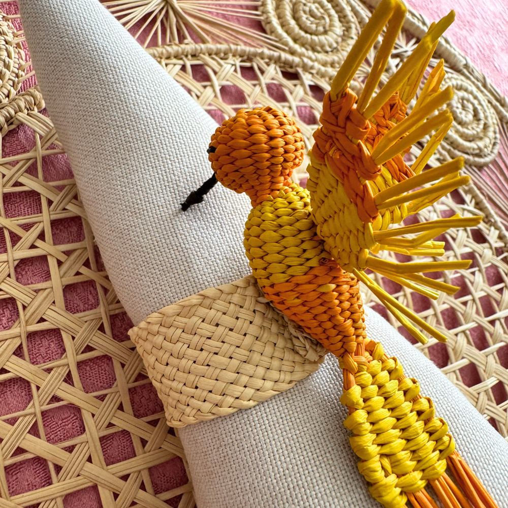 Colibri Napkin Ring - Made of Iraca Palm